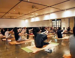 3* Hotel 博多　由布院・武雄温泉　万葉の湯